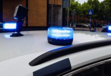 Mand fik skalle ved lyskryds i Odense – flere spiritussager og indbrud på Fyn