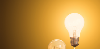 Elprisen i 2025: Danskerne betalte i gennemsnit 61 øre pr. kWh