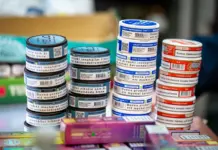 Regeringen forlænger styrket kontrol af kiosker frem til 2028 efter massive problemer